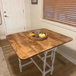 Farmhouse Table 