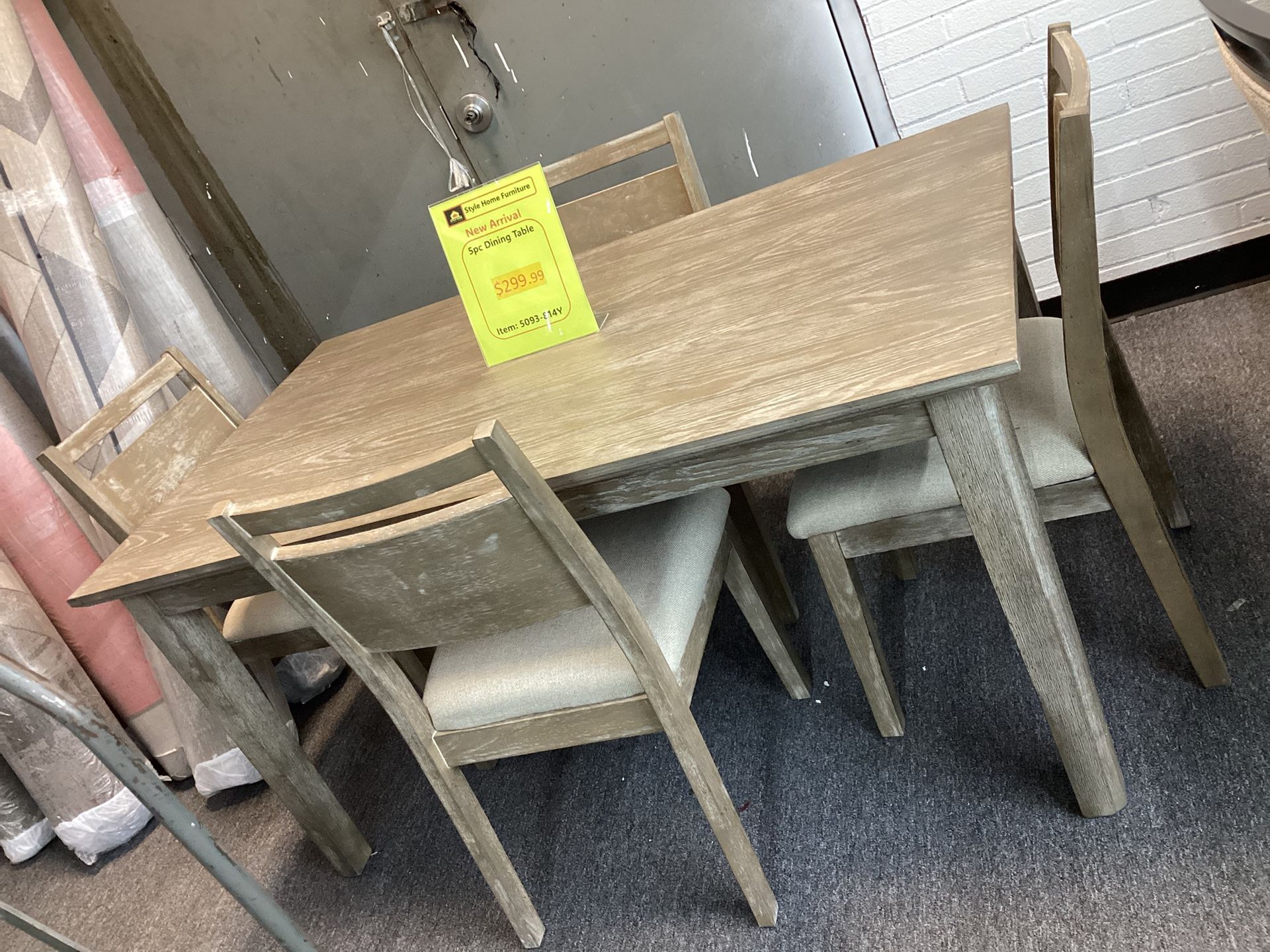 5pc Dining Table $299.99