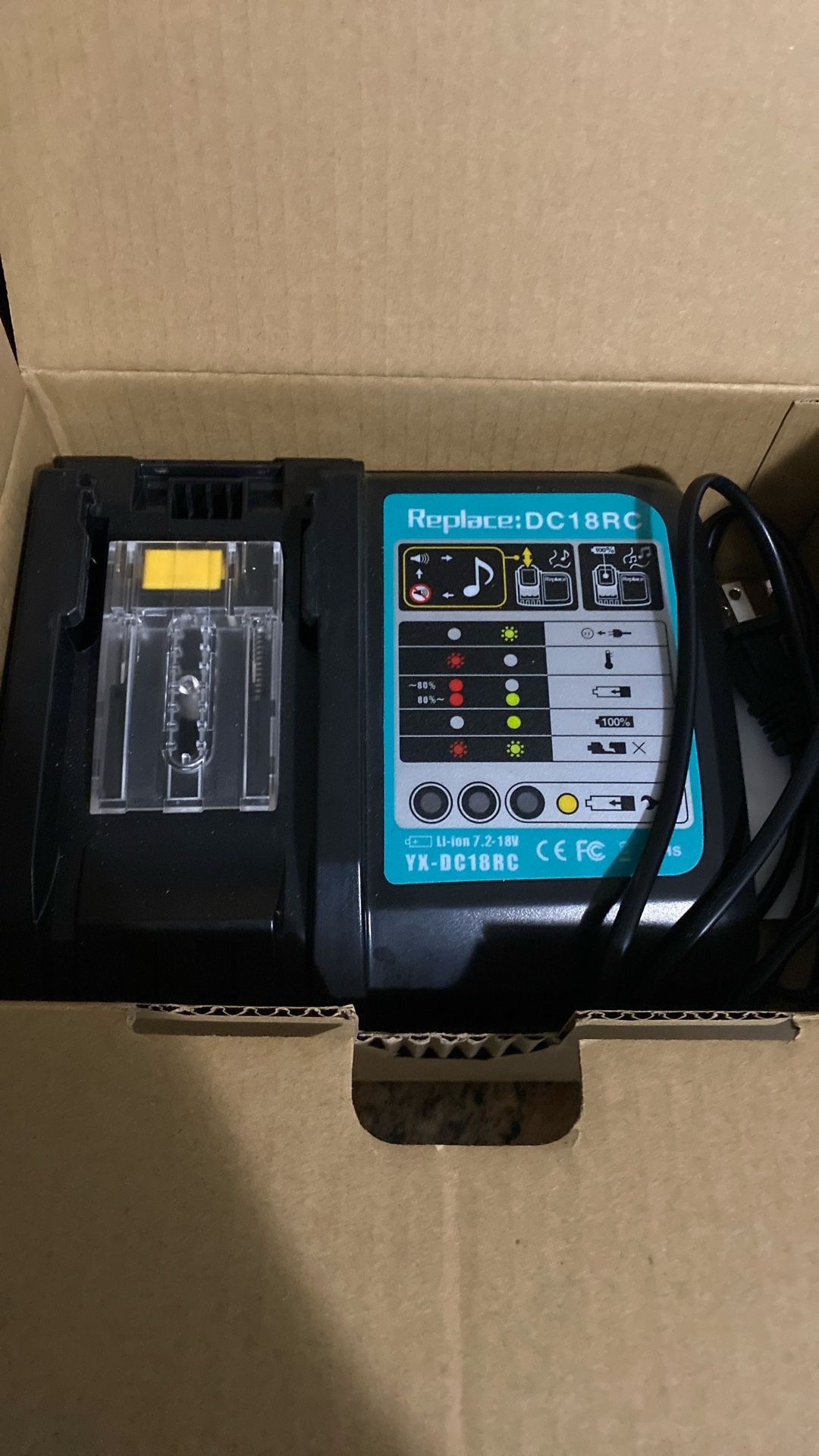 Makita 18 Volt Drill Charger
