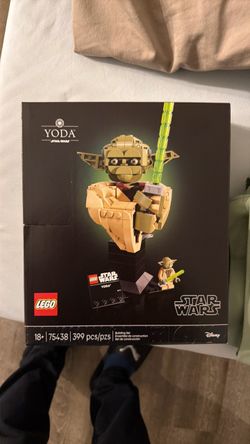 LEGO Star Wars Yoda Set