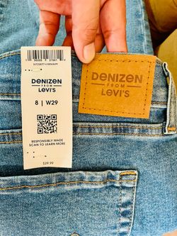 Levi’s 