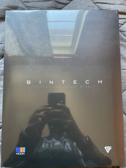 TCG Binder – BinTech – Moon