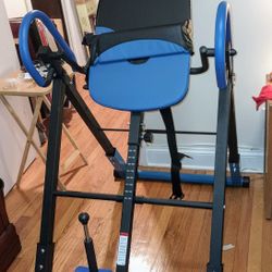  INNVERSON TABLE LIke New