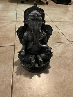 Ganesh statue