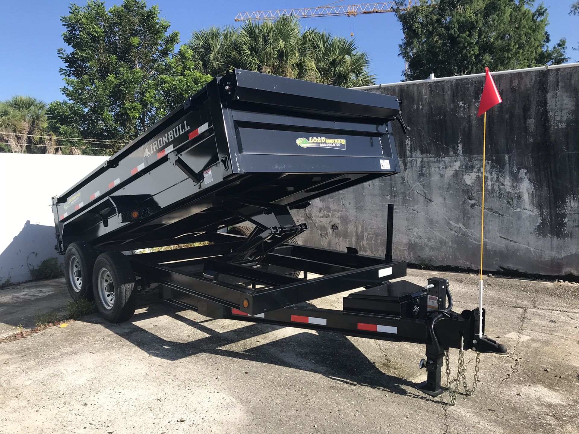 Dump trailer