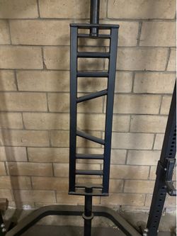 Titan Fitness multi-grip bar