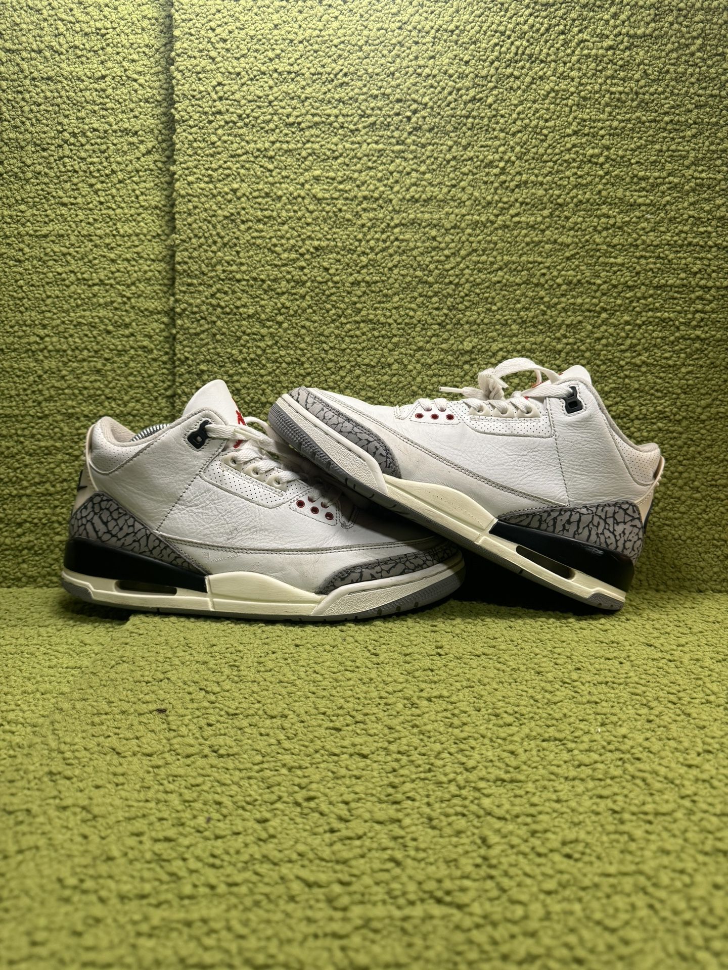 JORDAN 3' "WHITE CEMENT REMAGINED " Size 8M