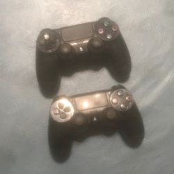 PS4 Controllers