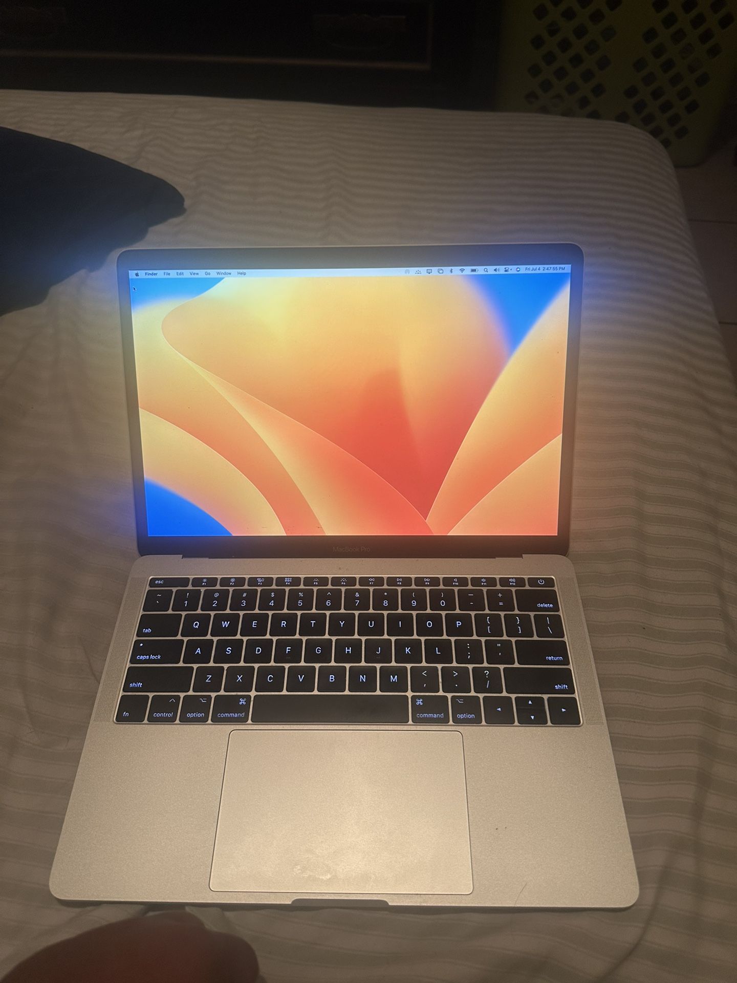 Apple Mac Book 2017