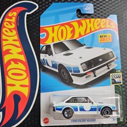 Hot Wheels Mainline Ford Escort RS2000