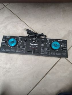 Numark dj2go2 dj