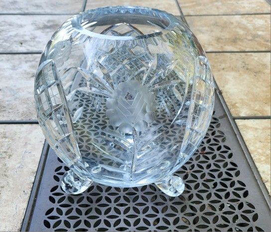 Beautiful Flowers Hand Cut Crystal Footed Heavy