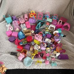 barbie lote, i have hundreds of items just click my profile photo