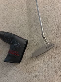 Scotty Cameron Super Select Newport