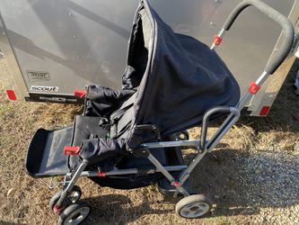 Joovy Caboose sit and stand double stroller