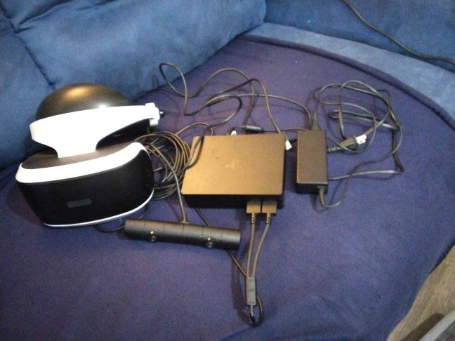 Sonny Playstation Vr- Set Up- Missing Controllers ,No Games