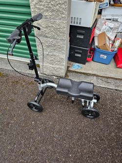 NOVA TKW-12 Knee Scooter