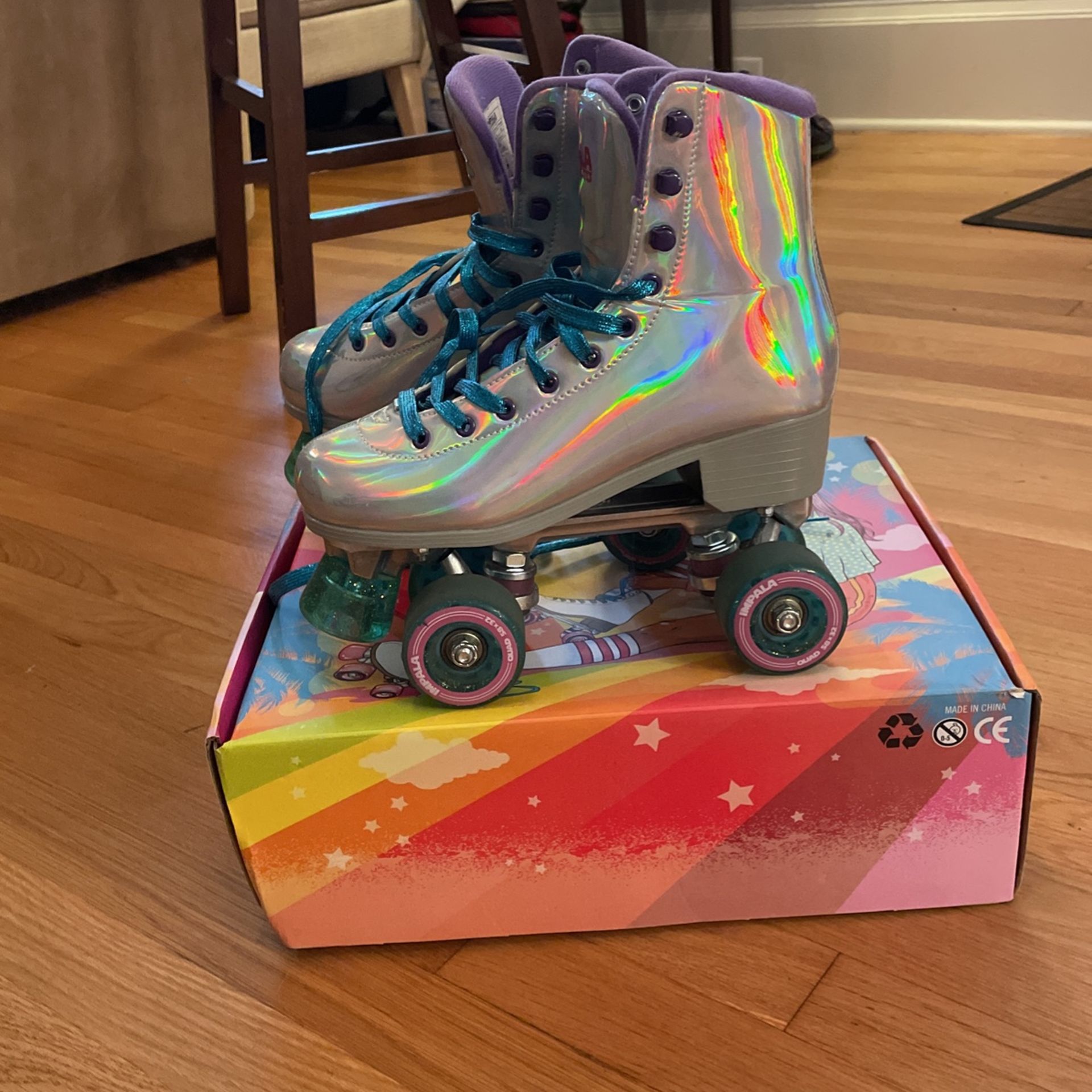 Size 8 Impala roller skates 