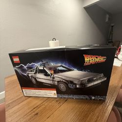 Lego Icons Back To The Future Delorean Set 10300