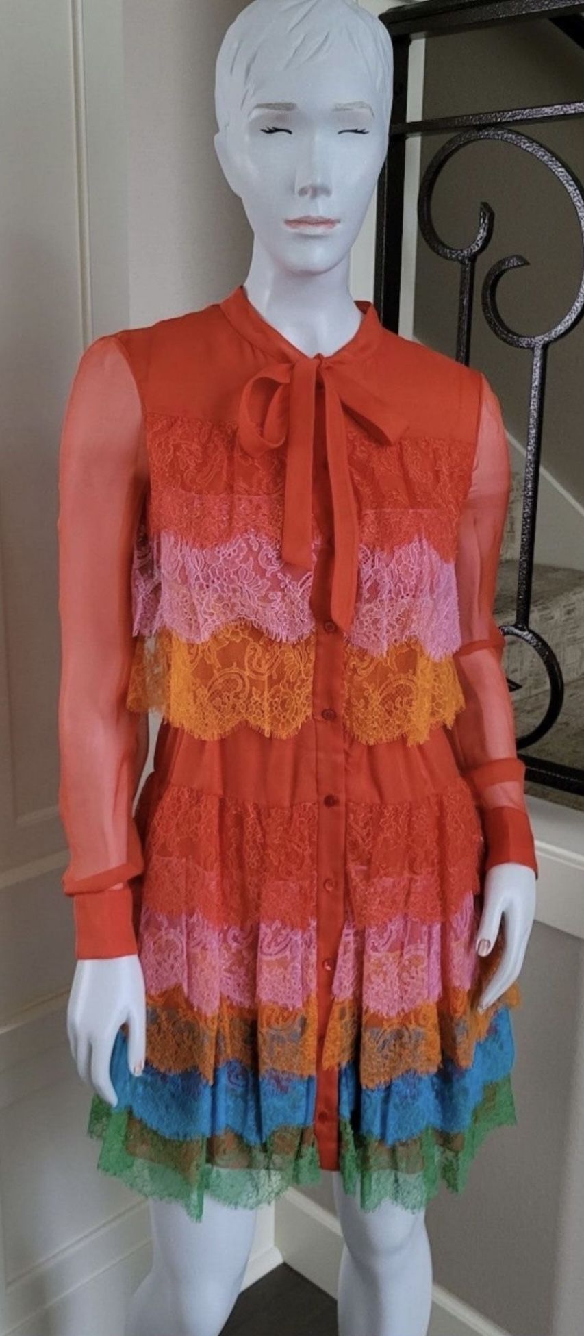 Valentino  Lace Dress 🧡❤️