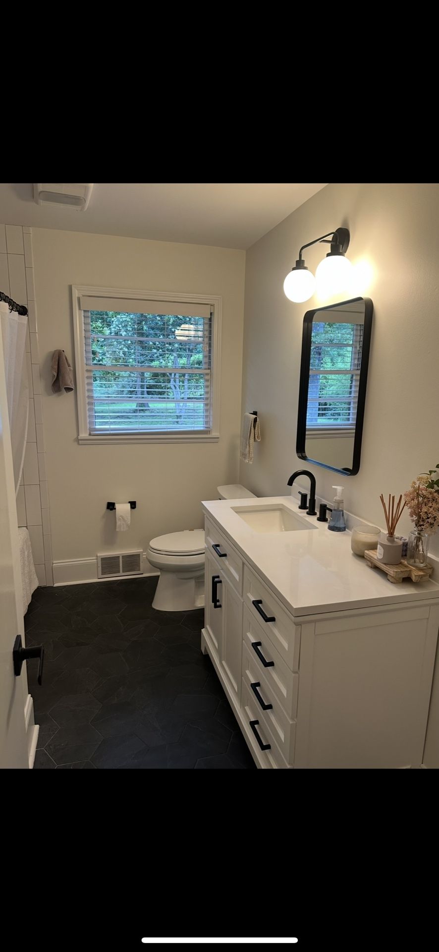 White Bathroom Vanity With Pure White Quartz Top