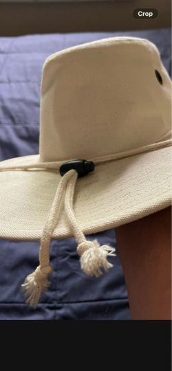 It’s very good Hat it’s 100% cotton it’s for man’s never been used