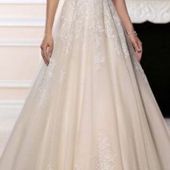 Wedding Dress (Stella York)