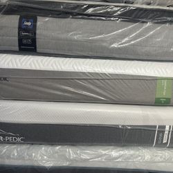 King Queen Size Tempurpedic ProAdapt,  ProBreeze,  LuxeBreeze Mattress  Pro Breeze /Luxe Adapt /Pro Adapt /Adapt /cloud /Tempur pedic contour Supreme 