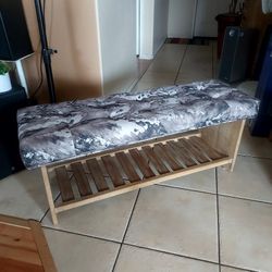 Good Condition Very Sturdy Real Wood Bench