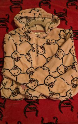 Hello kitty sweater