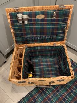 Ducks Unlimited Picnic Basket