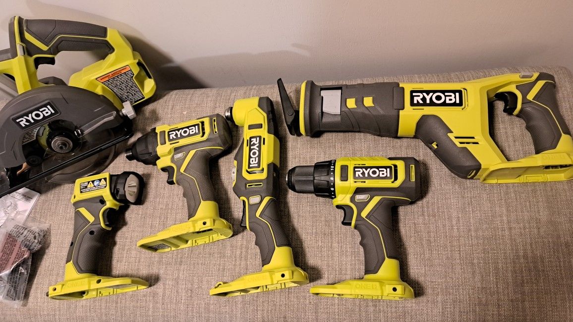 RYOBI ONE+ 18V Cordless Tool Combo Kit with Ah Battery,