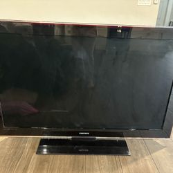 52” Samsung TV