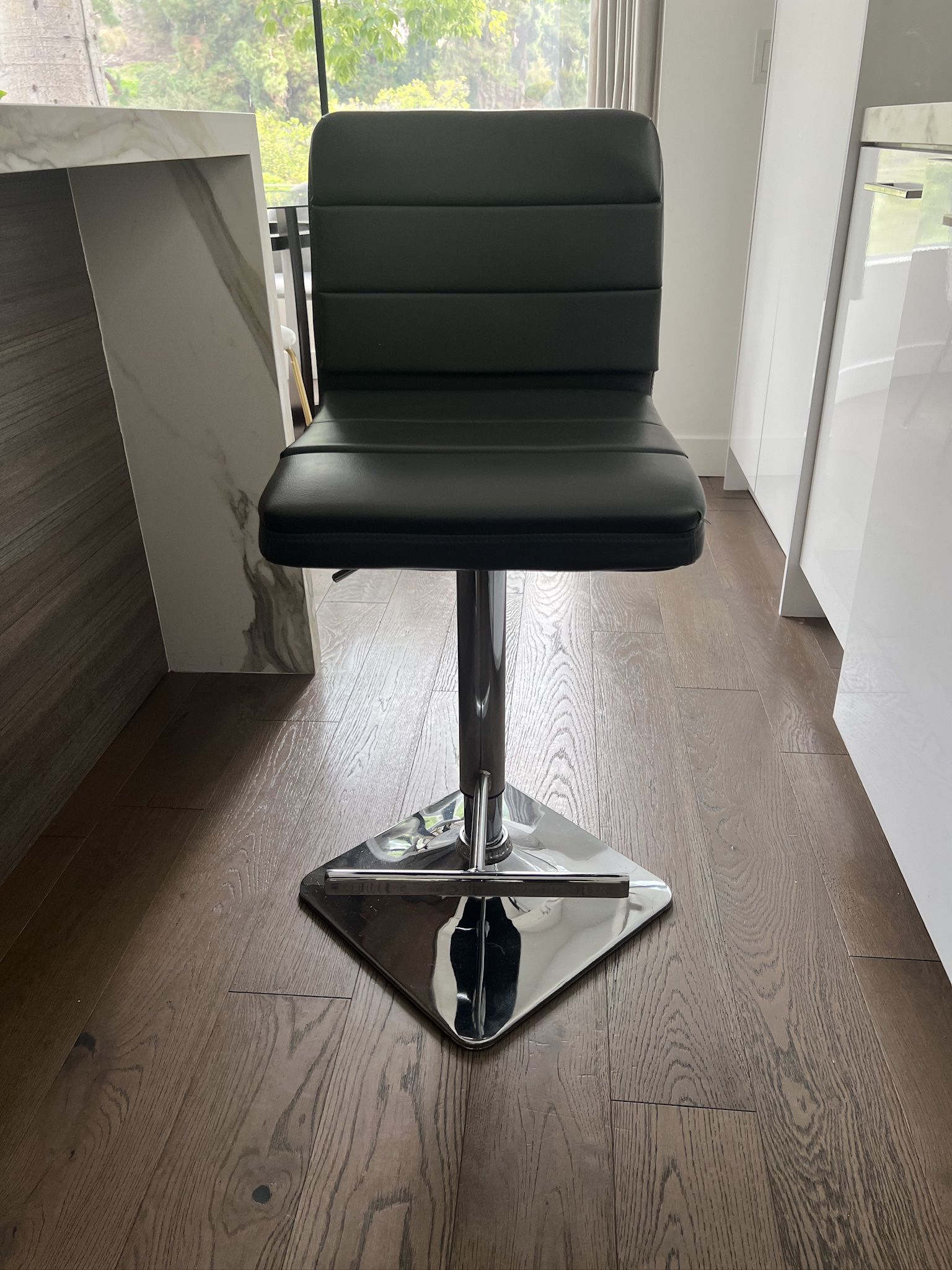 Set Of 2 Counter Stools 