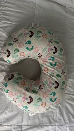Boppy pillow