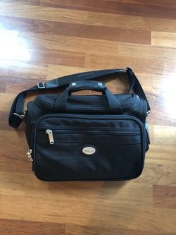 Pathfinder carry on bag