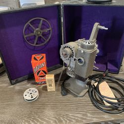 8 mm Antique Movie Projector(Revere)