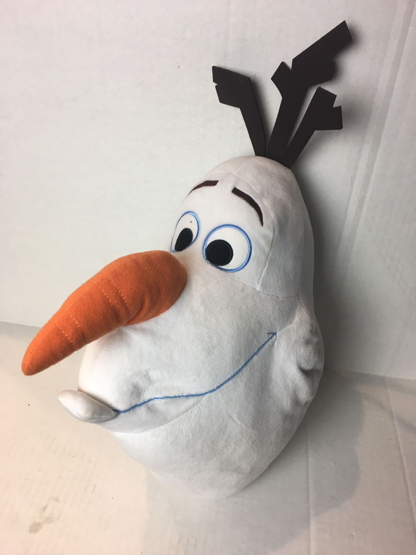 Disney’s Frozen Giant Olaf snowman head plush stuffed animal