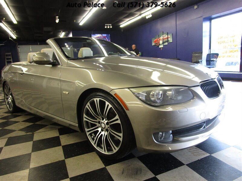 2011 BMW 335i 2dr HardTop Convertible