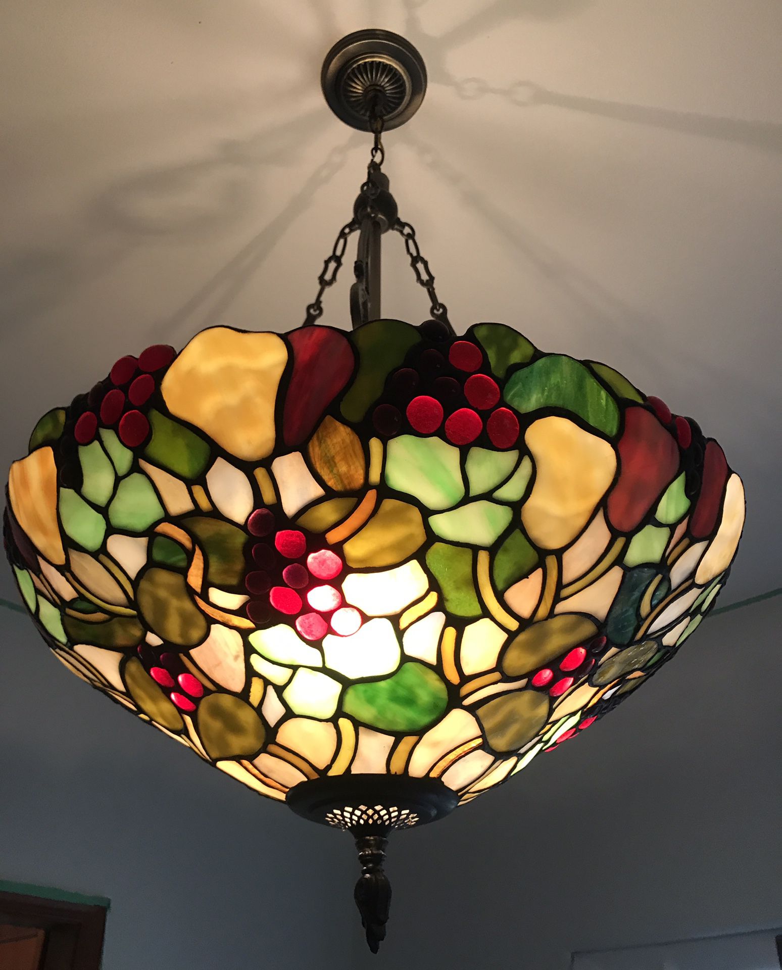 TIFFANY style chandelier