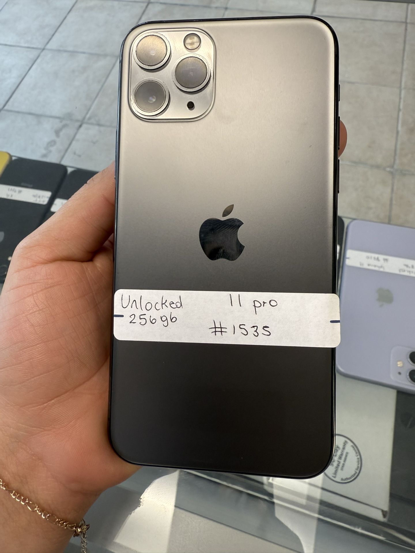 iPhone 11 Pro