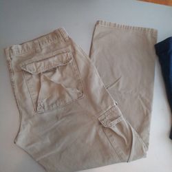 Men's  Wrangler CARGO Pants.