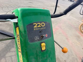 John Deere greens mower