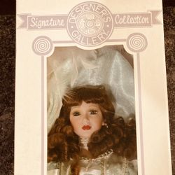 Angela Faith Limited Edition Signed by Drew DeRose Cracker Barrel Pocelain Doll 