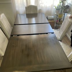 Dining Table (expandable)