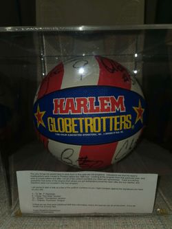 Harlem globetrotters signed basketball