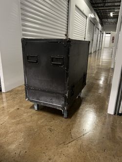 Guitel France Heavy-Duty Professional Flight Case w/ Casters – Rugged ATA Road Case for Instruments, Gear & Equipment 