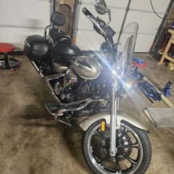 Yamaha Vstar (contact info removed) 