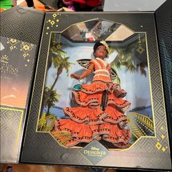 Disney Collectible 