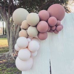 Balloon Garland 